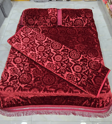 π Crown Campbell 4 Pcs Bedding Set
