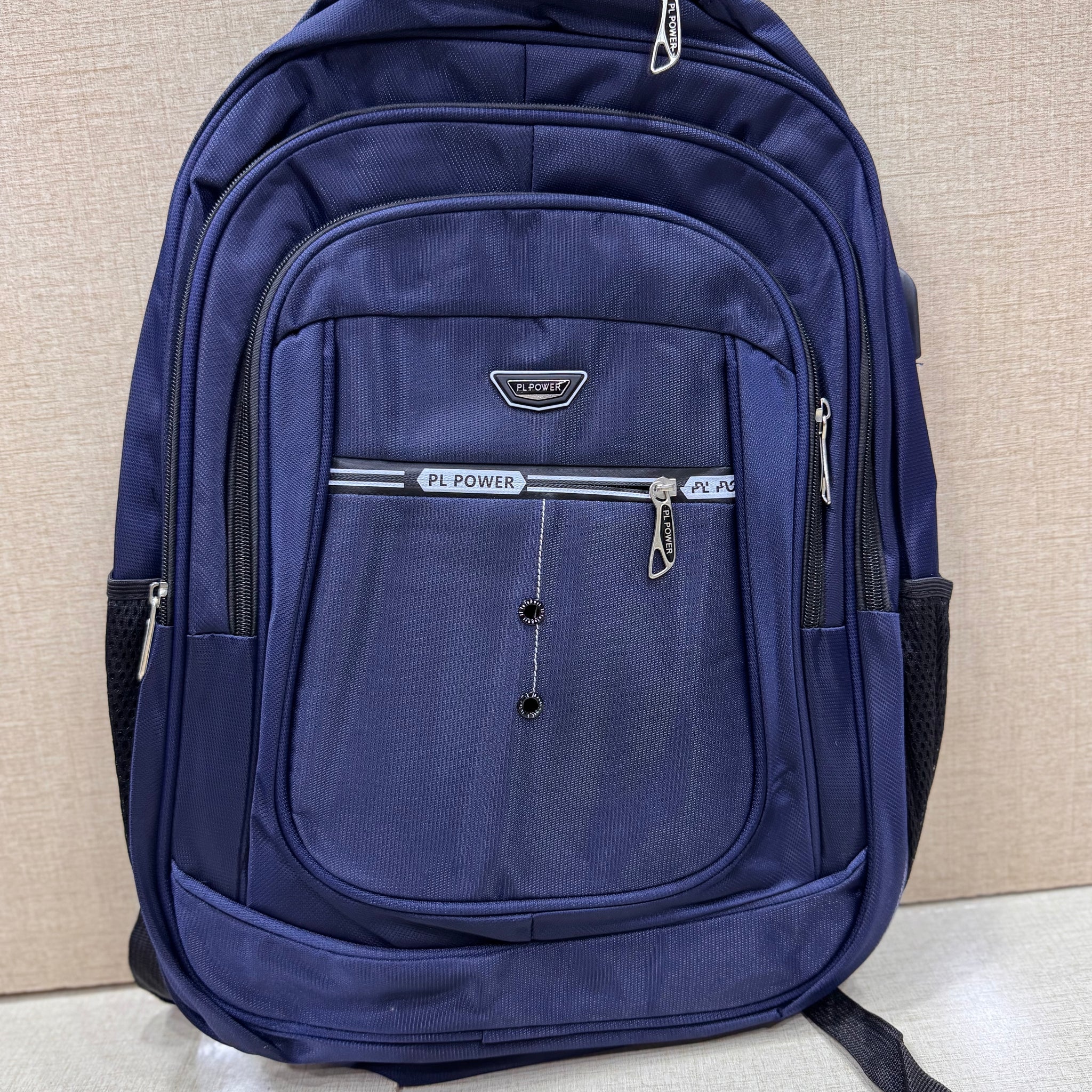 School backpacks with laptop compartment 2025