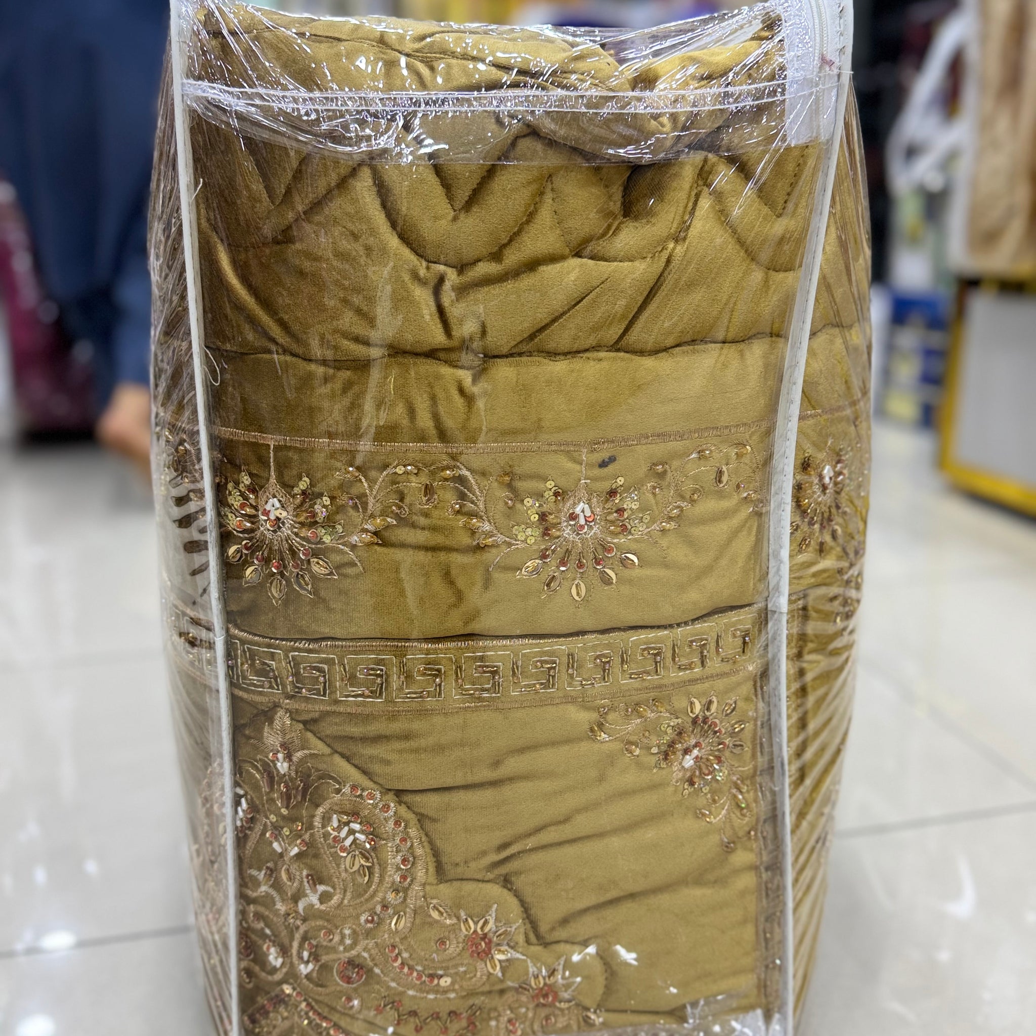 Head Mate Bridal bedsheet 13 pcs