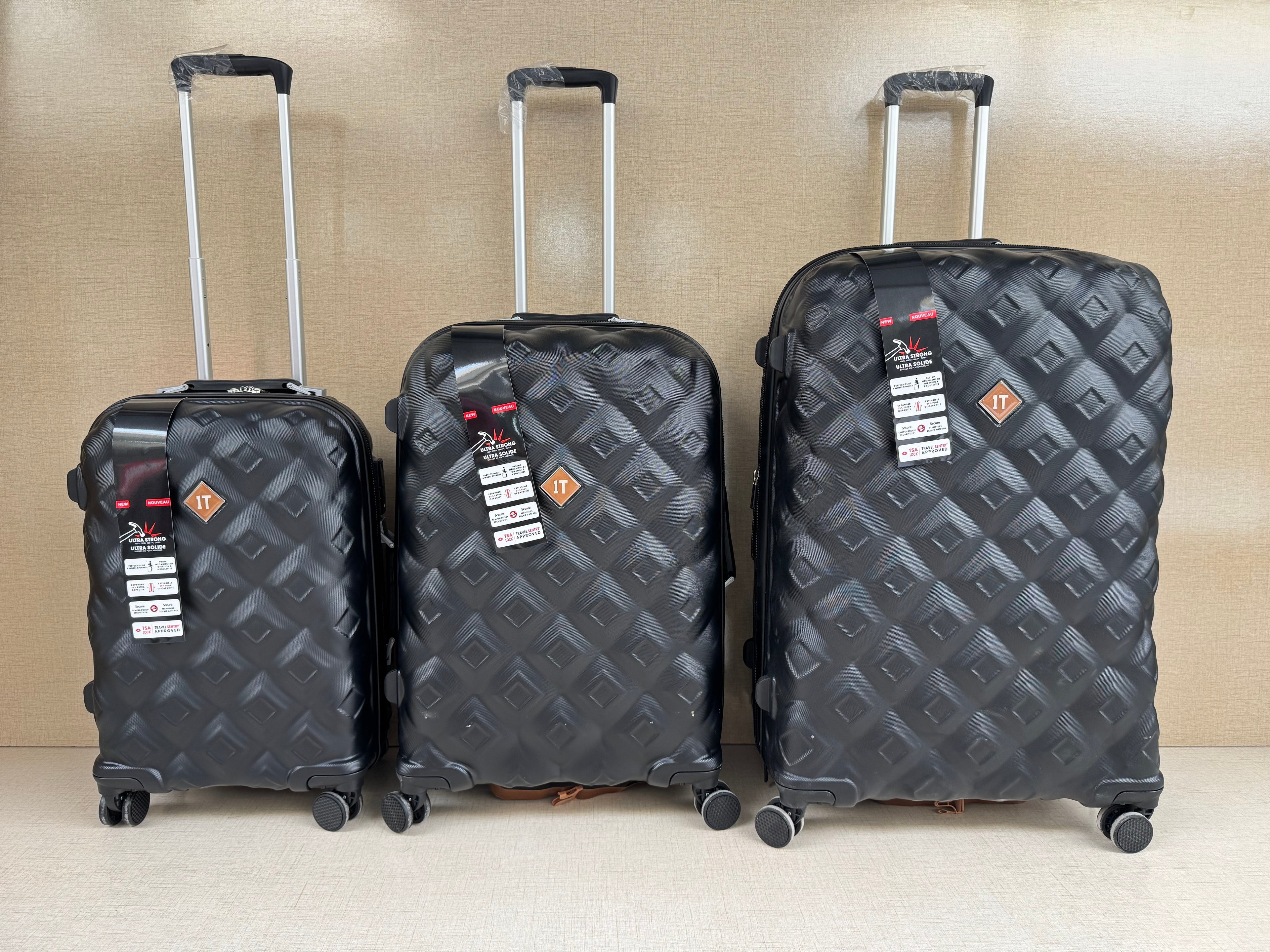 It Lux Protekt Luggage (Sale!) HUGE DISCOUNT