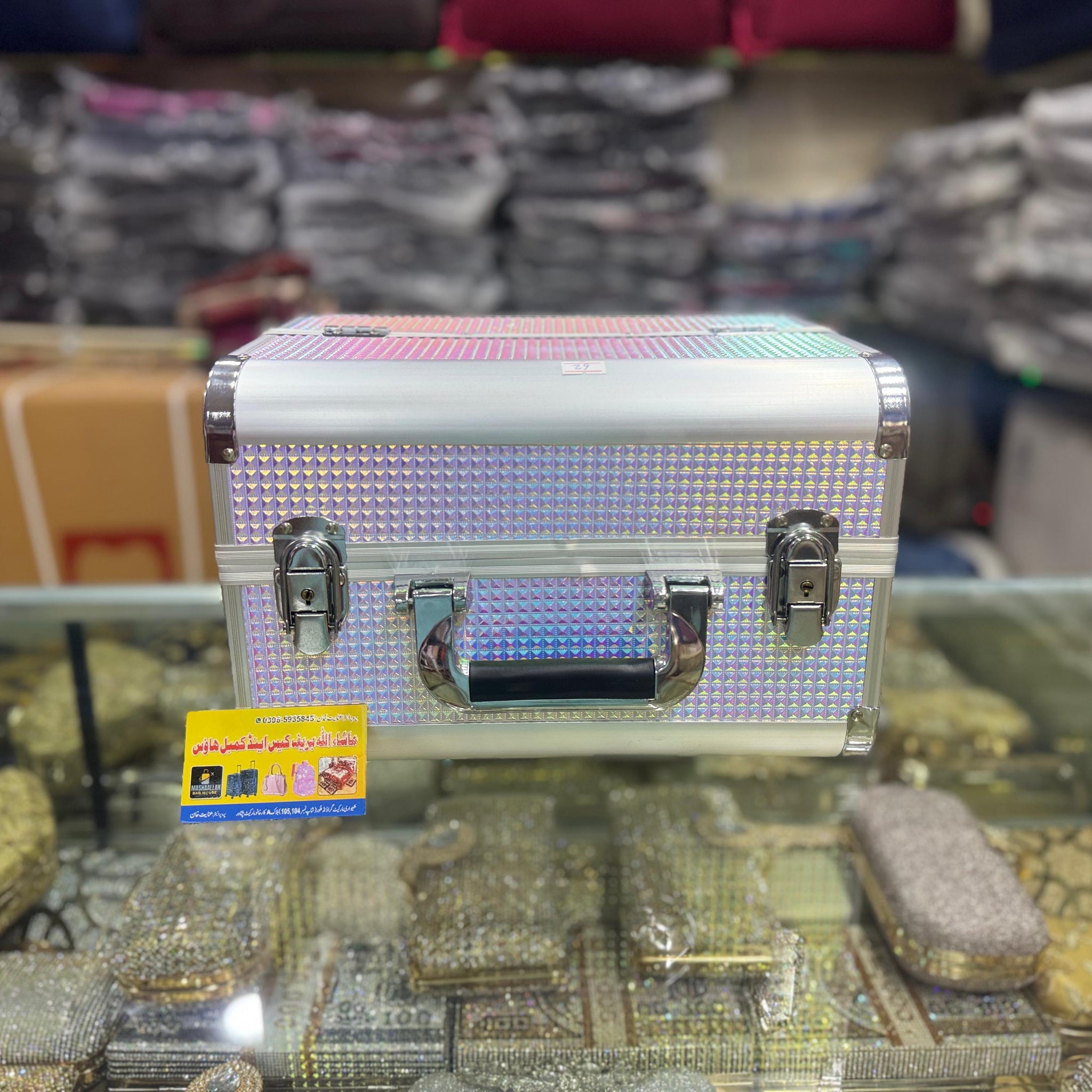 Beauty organizer box elegant design